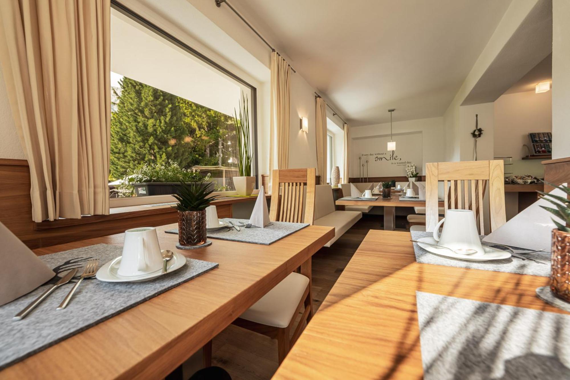 Arya Alpine Lodge Selva di Val Gardena Eksteriør bilde